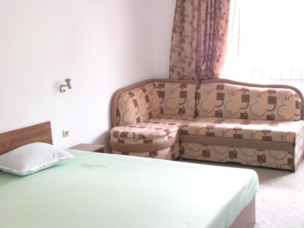 Hotel Neven Primorsko Zimmer foto
