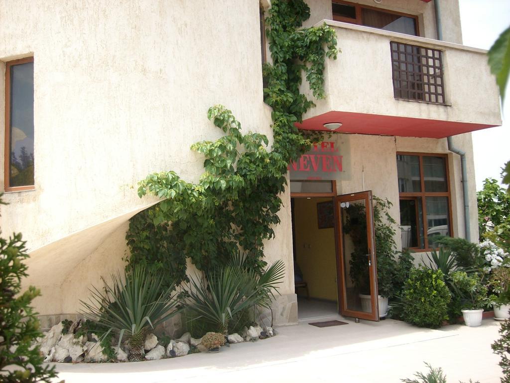 Hotel Neven Primorsko Exterior foto